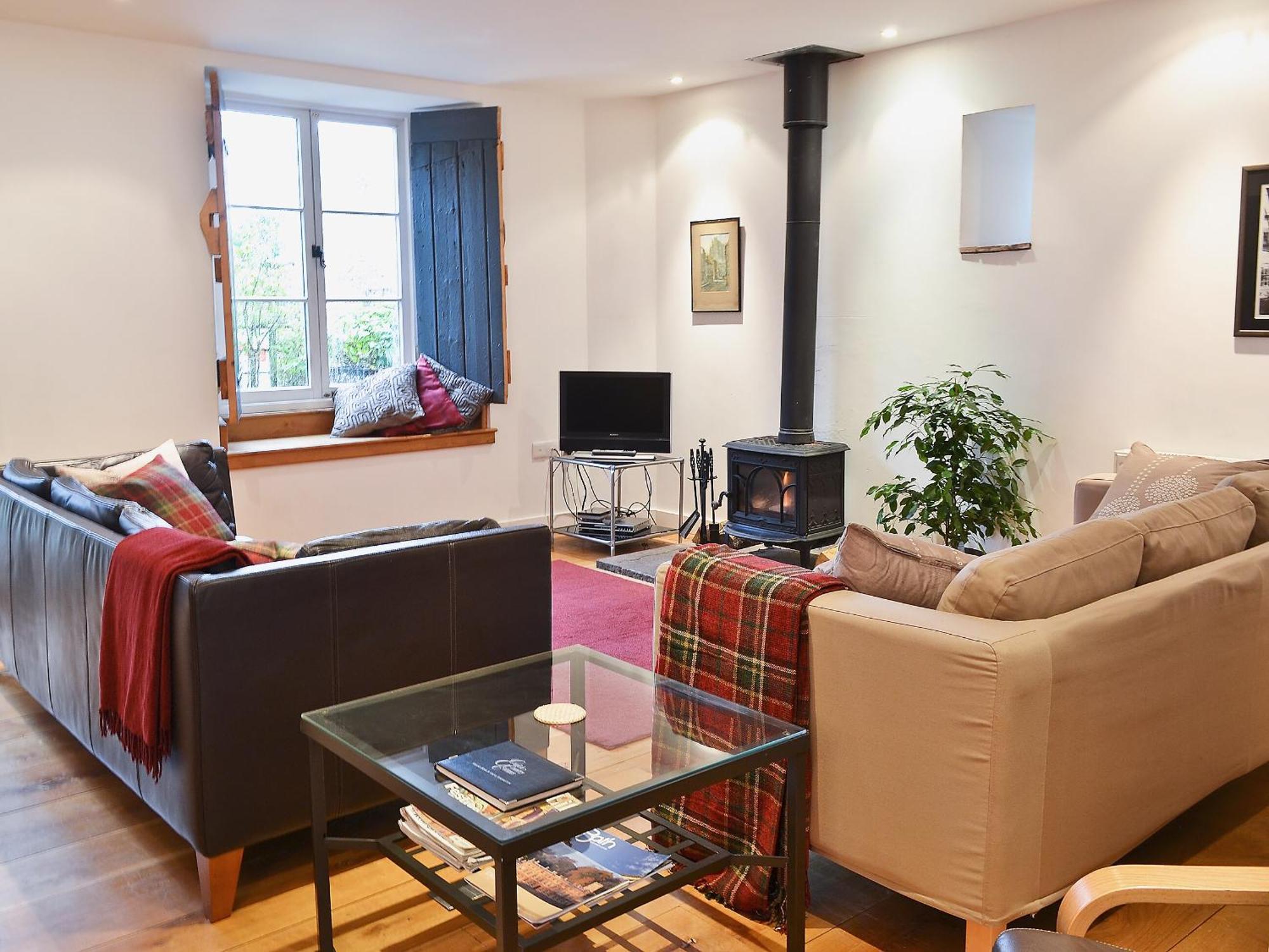 Shaplands Barn Villa Cold Ashton Екстериор снимка